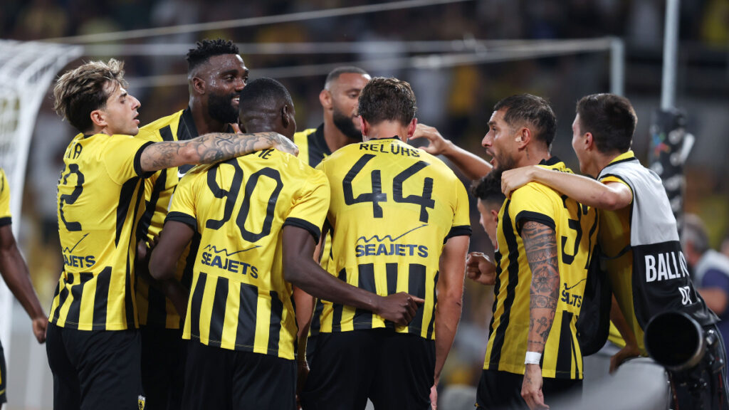 βαθμολογία-uefa-η-αεκ-έδωσε-τους-πρώτους-β-2134231