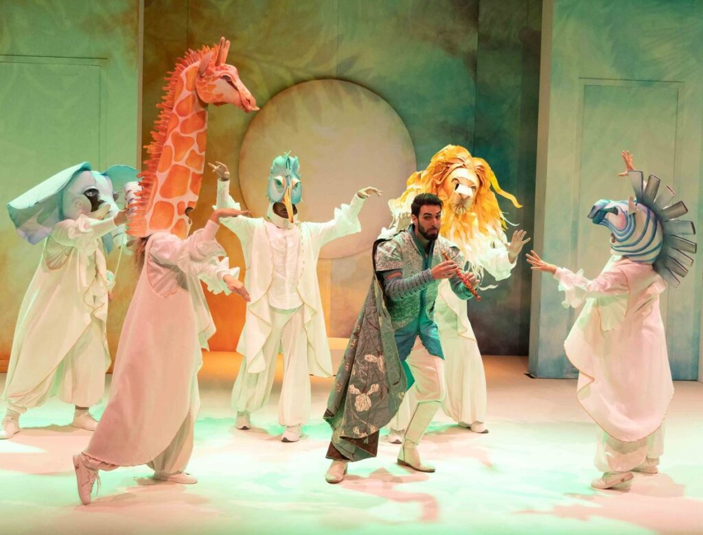 ο-μαγικός-αυλός-σε-χανιά-και-εμπρόσνερ-2134349