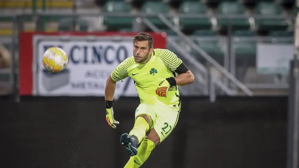 κωνσταντίνος-κότσαρης-ο-έλληνας-τερμ-2130263