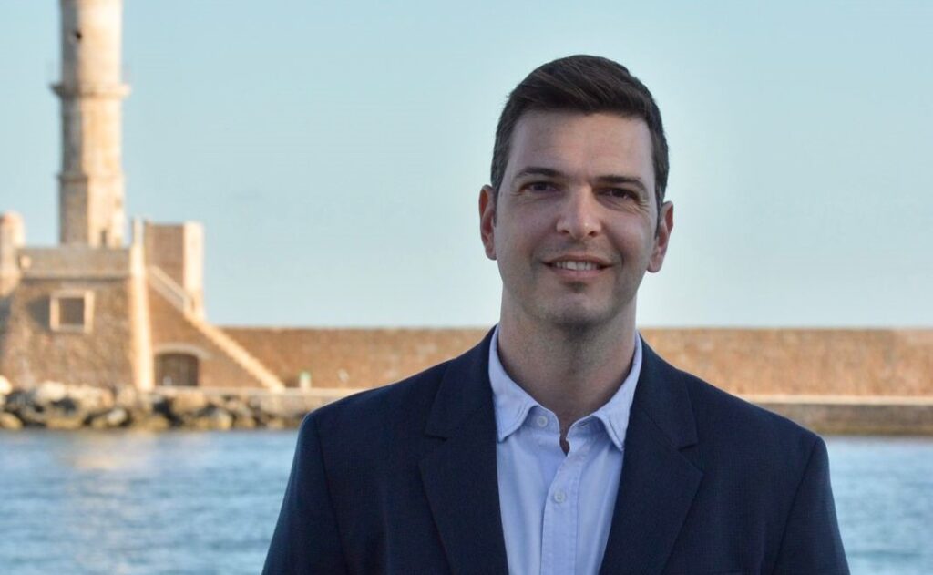 χανιά-αναβάλλεται-η-κοπή-πρωτοχρονιά-2120270