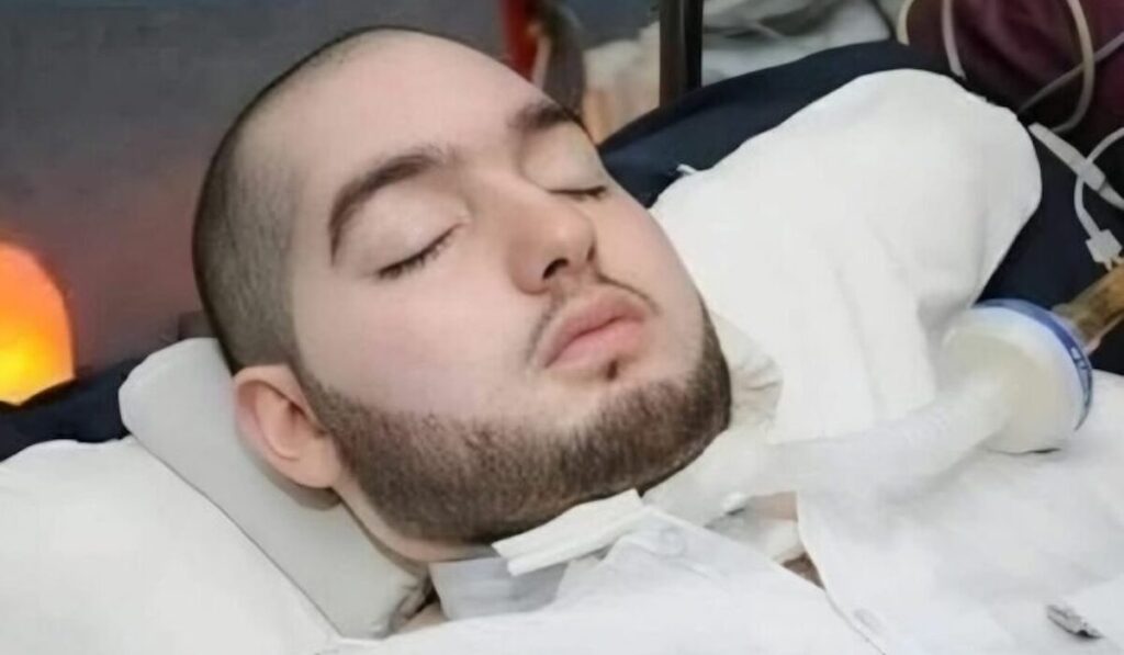 πέθανε-ο-κοιμώμενος-πρίγκιπας-της-σ-2131121