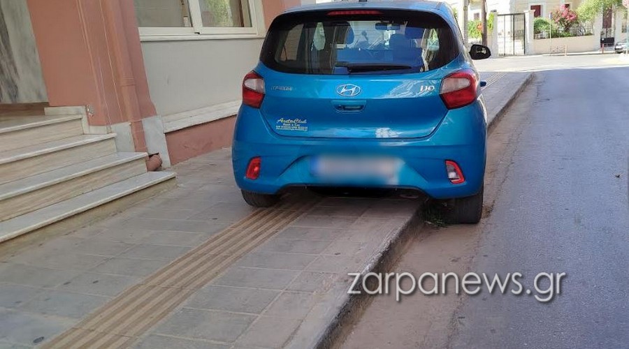 χανιά-δεν-αρκεί-το-πεζοδρόμιο-κλείνου-2136795