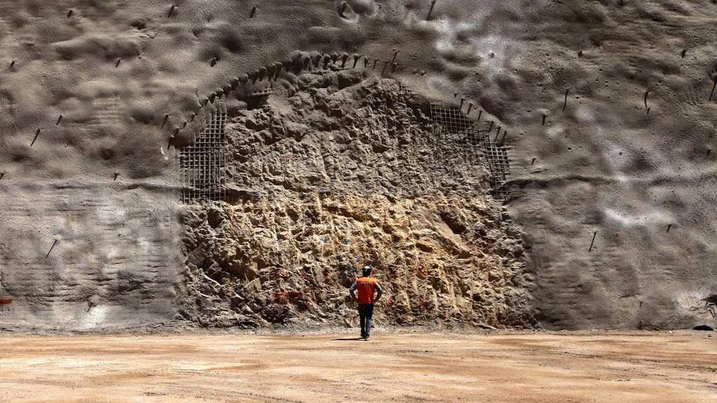 κατέρρευσε-στοά-μεταλλείου-χαλκού-στ-2138481