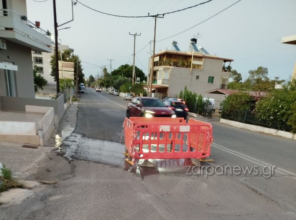 χανιά-έβαλαν-προστατευτικό-για-εργασ-2138929
