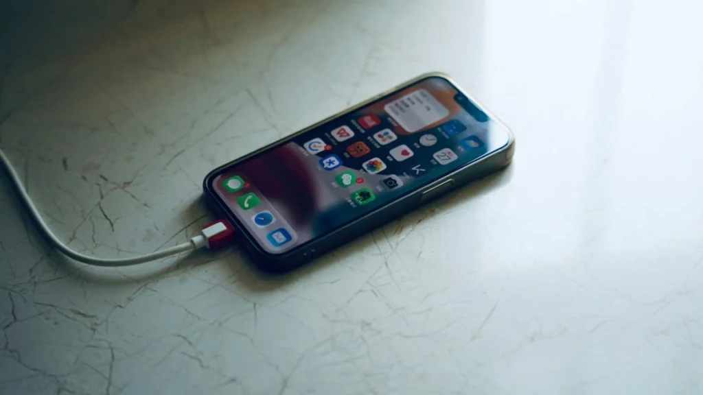 τεχνολόγος-προειδοποιεί-τους-χρήστε-2148650