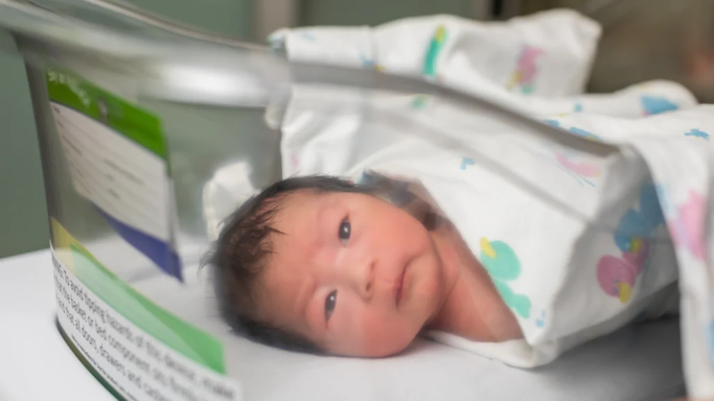 ο-πληθυσμός-της-ιαπωνίας-συρρικνώθηκ-2142107