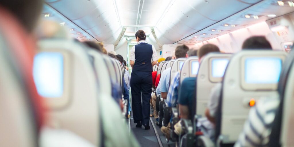 πώς-οι-παπαγάλοι-μπορούν-να-μιλούν-σαν-2153600