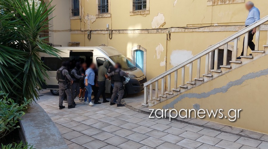 τρείς-ανακριτές-χιλιάδες-σελίδες-δικ-2157807