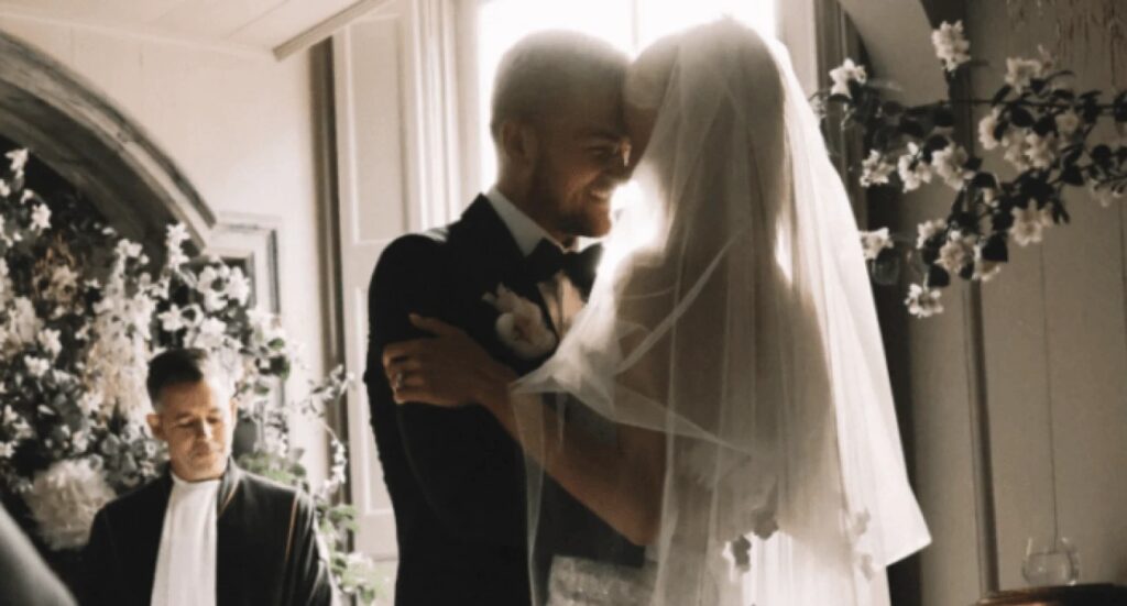 τα-ξόρκια-και-τα-ταρώ-έφεραν-χωρισμό-2171535