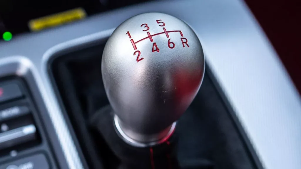 οι-κακές-συνήθειες-με-το-κιβώτιο-ταχυτ-2177091