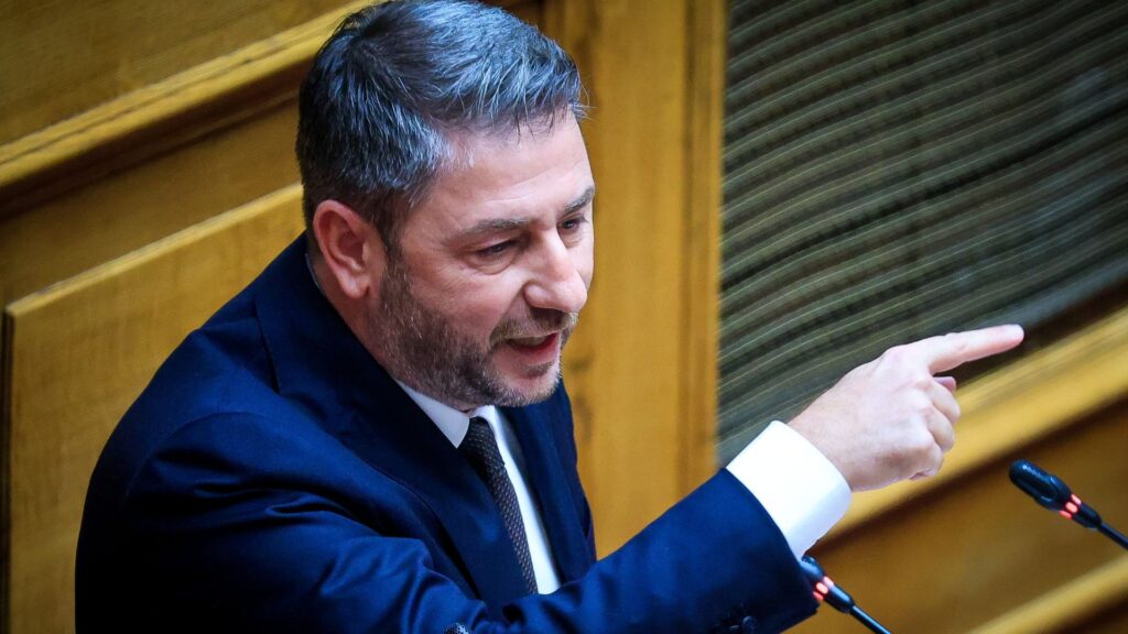 οπεκεπε-σφοδρά-πυρά-ανδρουλάκη-για-τη-2179985