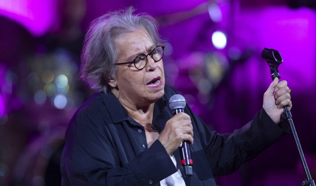 δήμητρα-γαλάνη-μάνα-δεν-είναι-μόνο-αυ-2185371