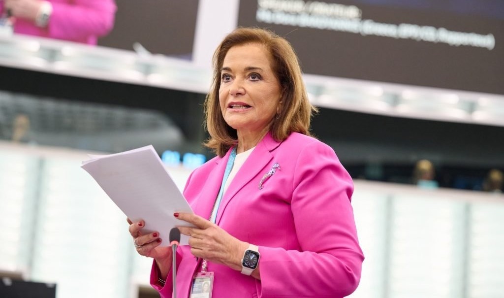 ντόρα-μπακογιάννη-έστειλε-ηχηρό-μήνυ-2176182