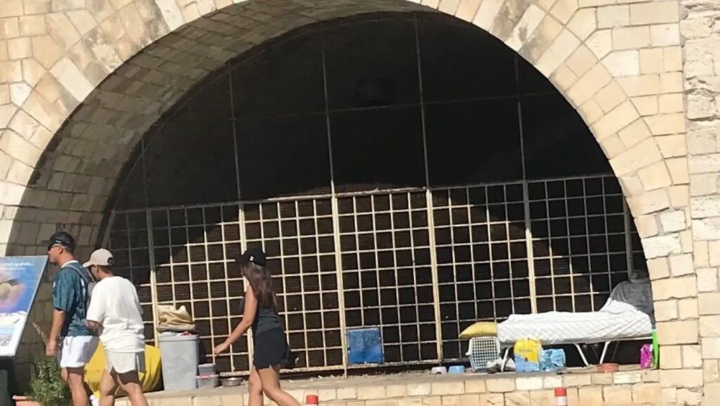 κρήτη-πρόστιμο-300-ευρώ-σε-άστεγο-για-πα-2179209