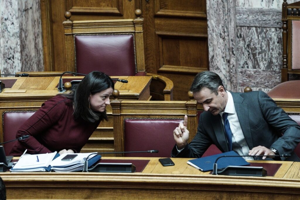 το-εργασιακό-νομοσχέδιο-του-μεσονυχτ-2177100