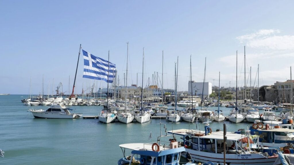 κρήτη-γιγαντιαία-ελληνική-σημαία-1-440-τ-μ-2193331