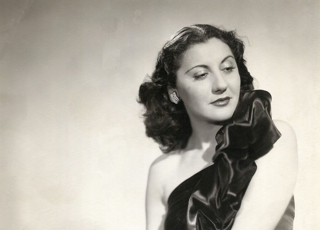 σοφία-βέμπο-πως-γράφτηκε-το-θρυλικό-2193301