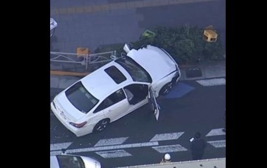 αυτοκίνητο-έπεσε-σε-πεζούς-στο-τόκιο-2211918