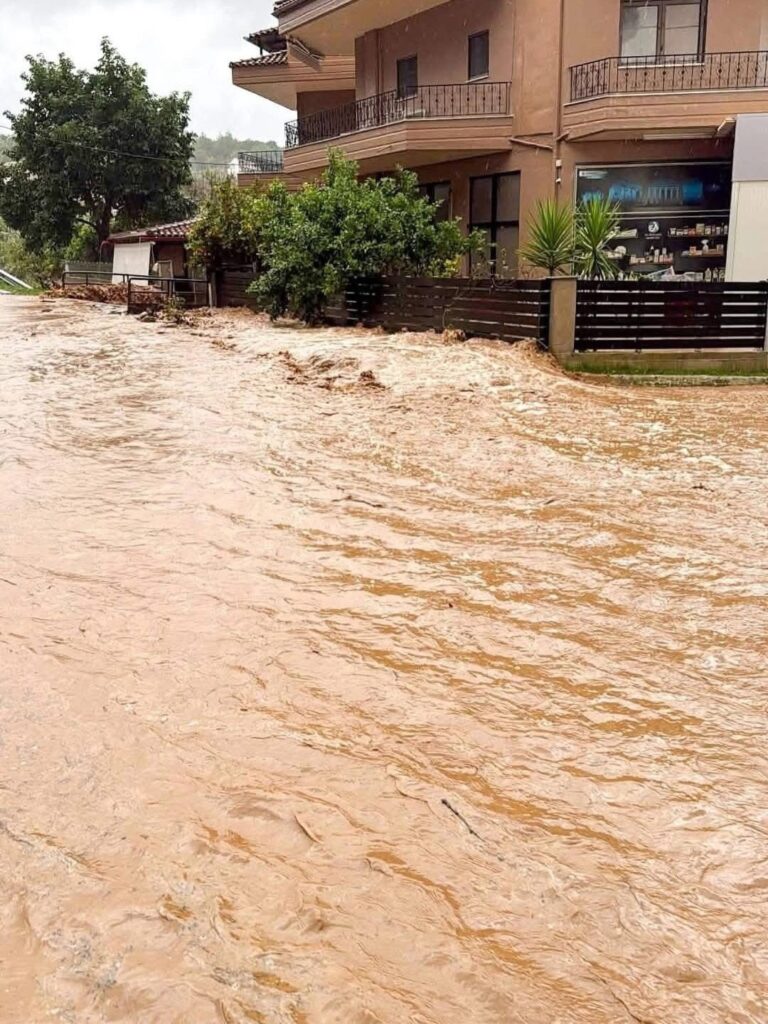 μηνυμα-από-το-112-σε-ιωάννινα-άρτα-πρέβεζ-2210677