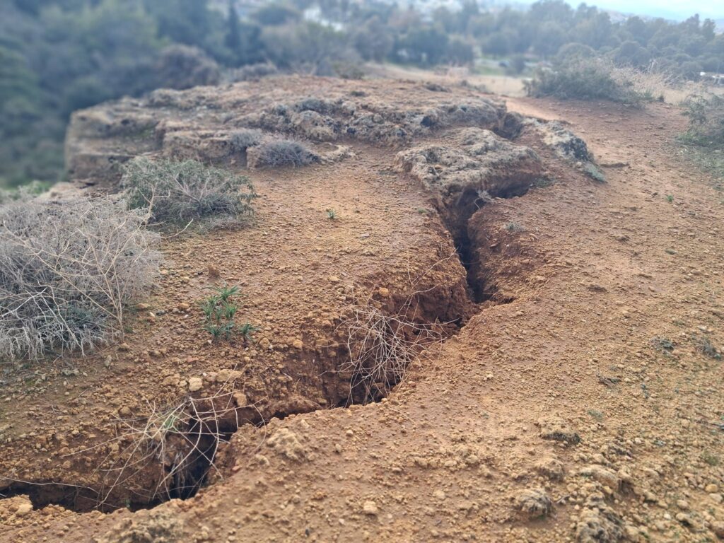 xανιά-ανησυχία-για-επικίνδυνη-ρηγμάτω-2231313