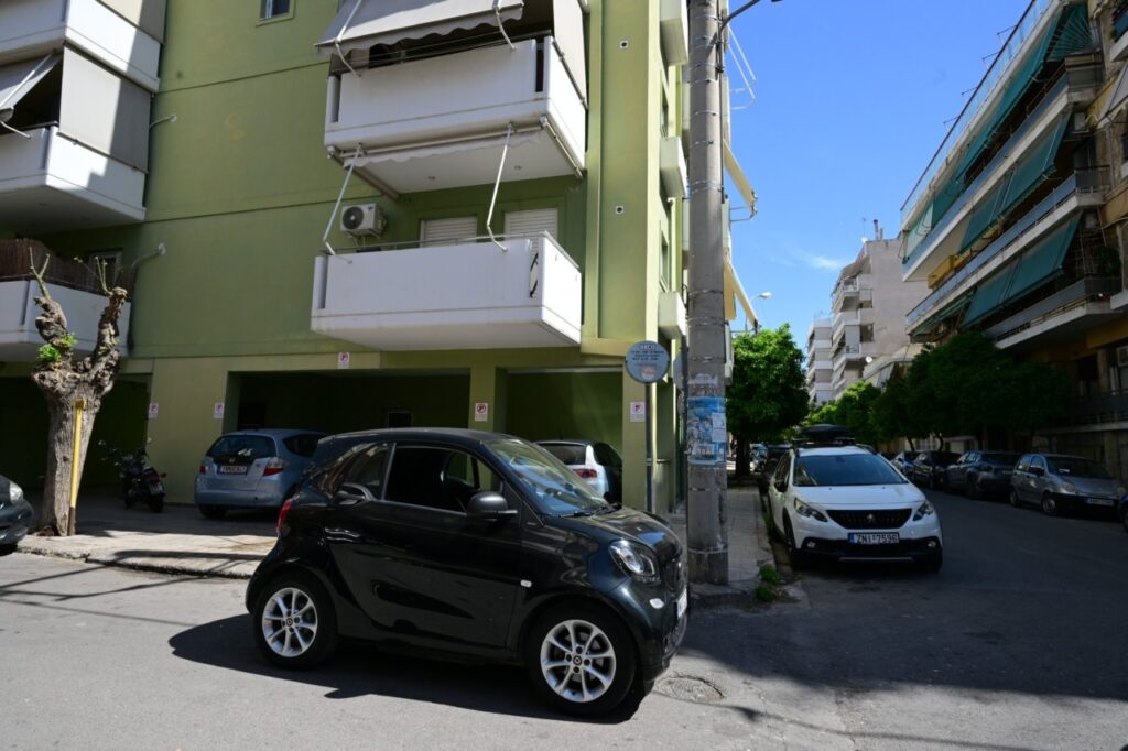 πιλοτές-πολυκατοικιών-ποιος-έχει-δικ-2228687