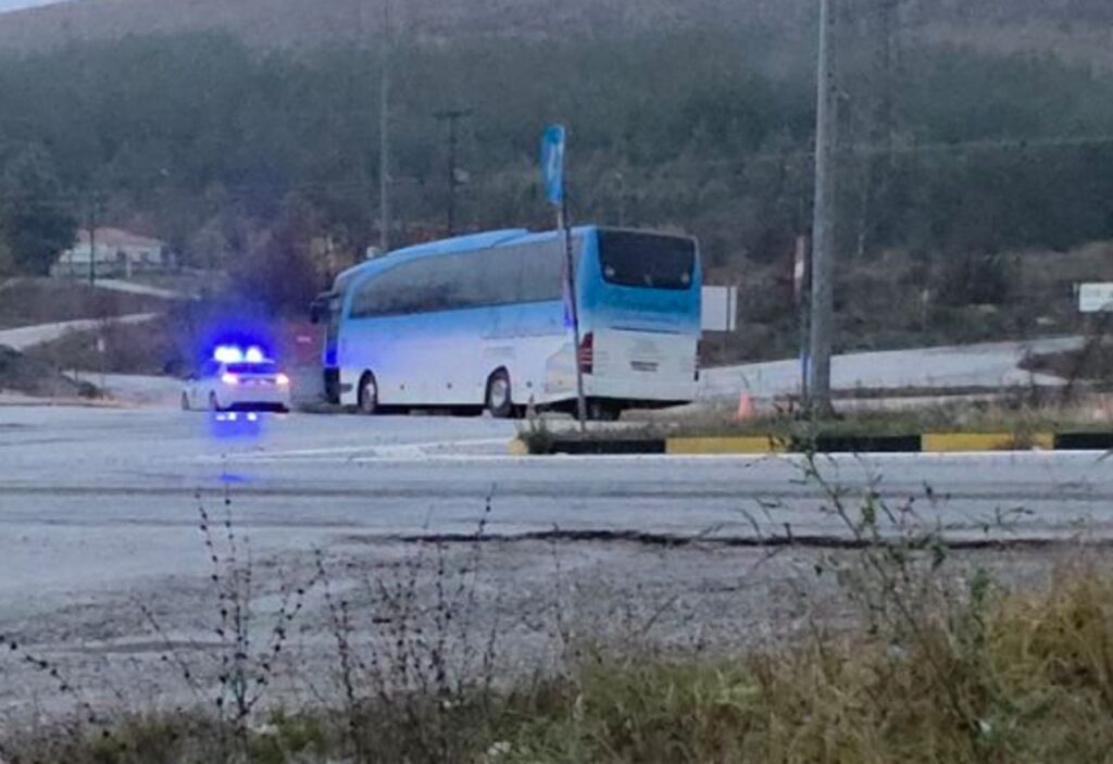 νεκρός-οδηγός-λεωφορείου-που-μετέφερ-2218902