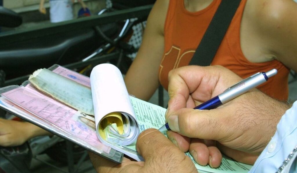 λαδώνονταν-με-iban-η-απίστευτη-φάμπρ-2227323