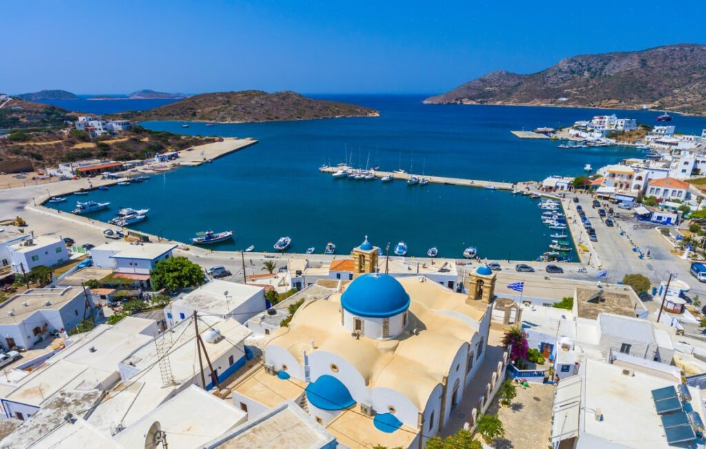 to-ελληνικό-νησί-που-βρίσκεται-ανάμεσα-σ-2223068