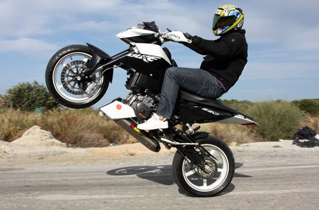 κρήτη-οι-σούζες-με-τη-μηχανή-του-κόστ-2230842