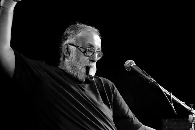 θάνος-μικρούτσικος-έξι-χρόνια-χωρίς-τ-2235448