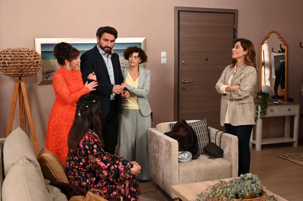 το-σόι-σου-backstage-στα-γυρίσματα-για-το-εορ-2228957