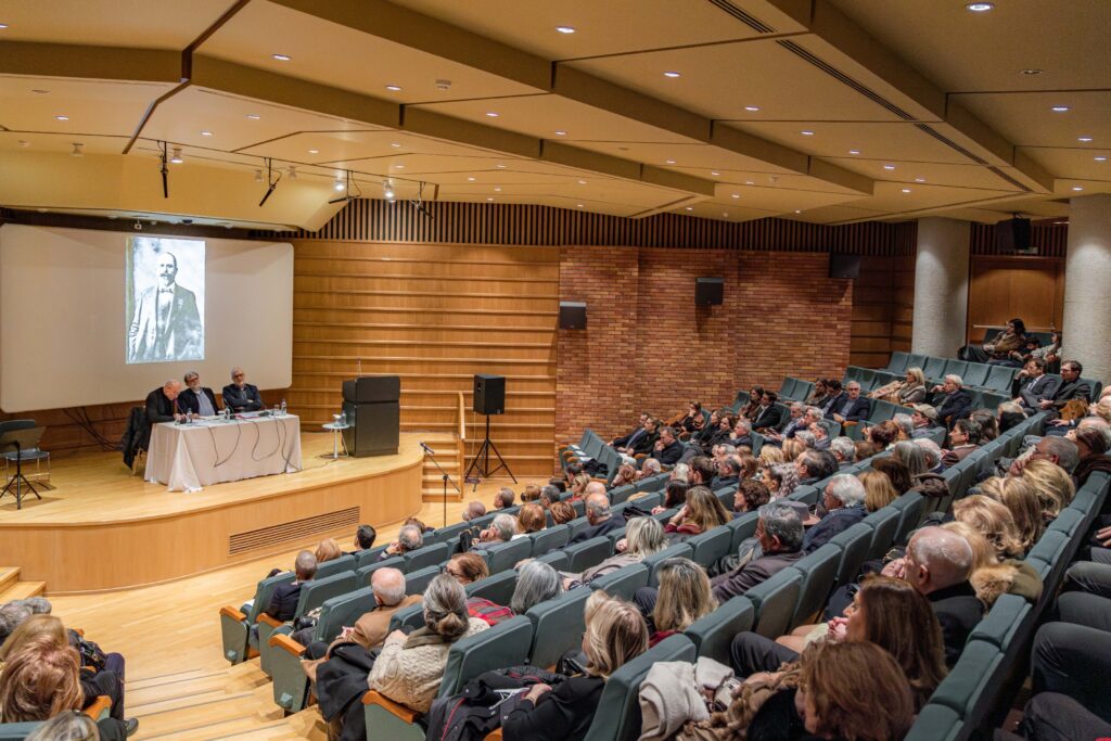 παρουσιάστηκε-στην-αθήνα-το-ημερολό-2251120