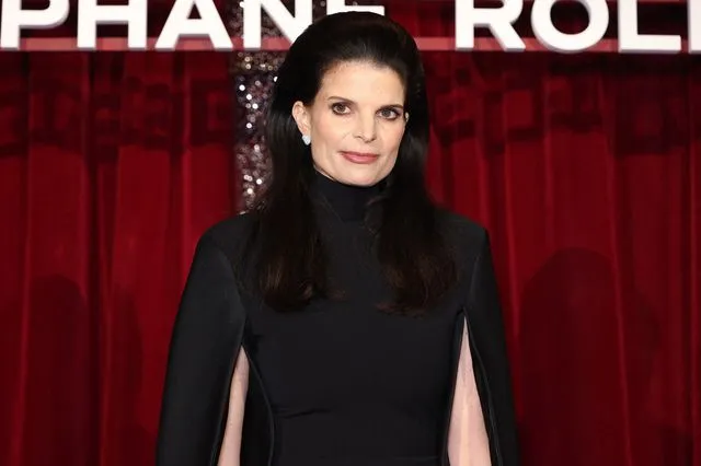 αθηνά-ωνάση-η-σπάνια-εμφάνισή-στην-εβδ-2254597