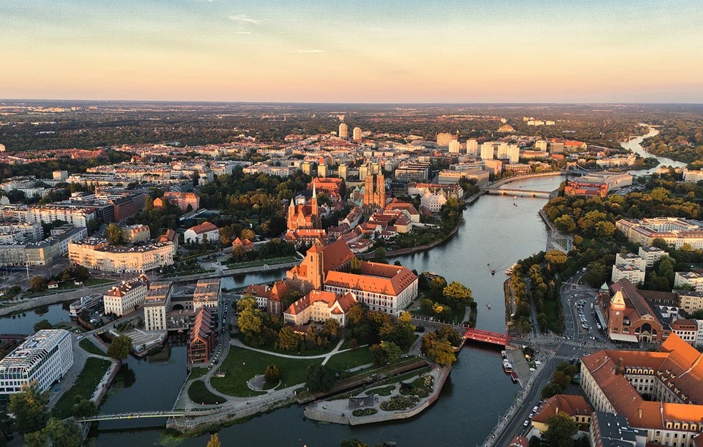 στην-πόλη-των-νάνων-θα-κάνετε-ένα-από-2244507