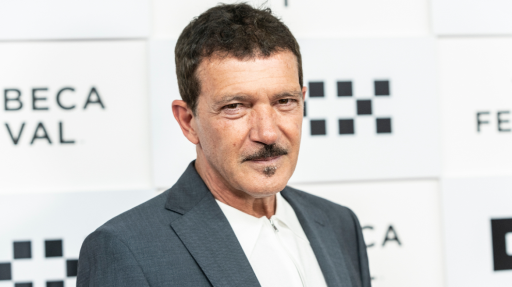 ο-αντόνιο-μπαντέρας-επιστρέφει-στον-κ-2256853