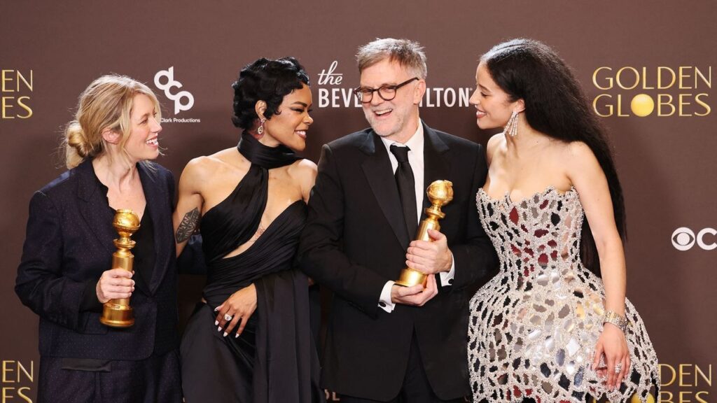 χρυσές-σφαίρες-2026-one-battle-after-another-και-adolescence-σάρωσ-2243539