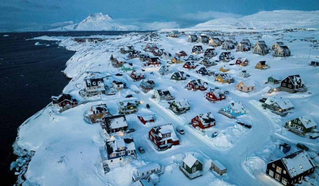 η-γροιλανδία-καλεί-το-νατο-να-την-προ-2244322