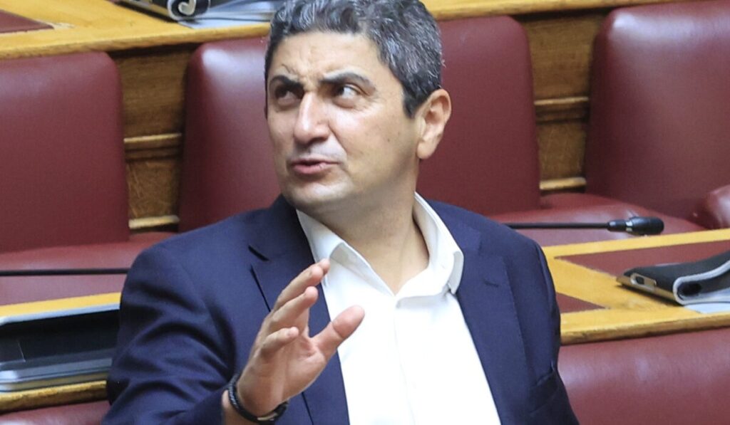 παραιτήθηκε-μετά-τον-σάλο-ο-αυγενάκης-2255685