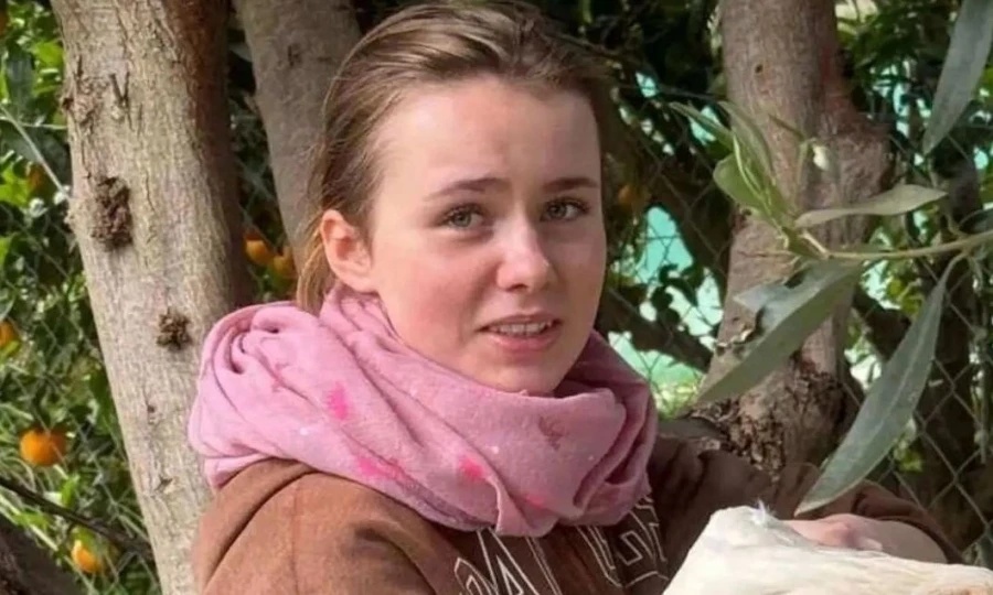 χωρίς-την-16χρονη-λόρα-επέστρεψε-στην-ελ-2245865