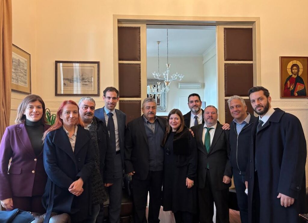 στον-καλογερή-η-νέα-πρόεδρος-του-δικηγ-2248463