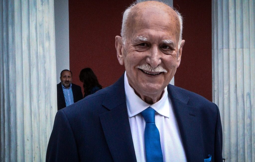 γιώργος-παπαδάκης-ο-γιατρός-του-αποκα-2244735