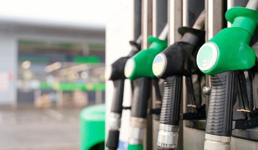 απεργία-στα-βενζινάδικα-στο-τραπέζι-τ-2249034