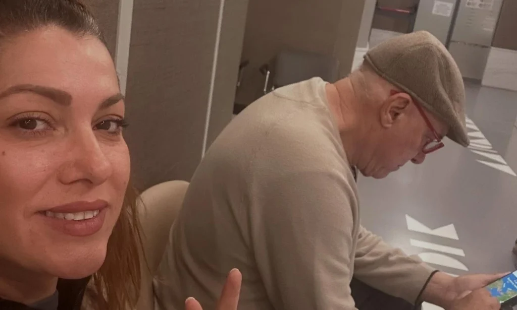 κλέλια-ρένεση-τον-τελευταίο-καιρό-βρ-2274123