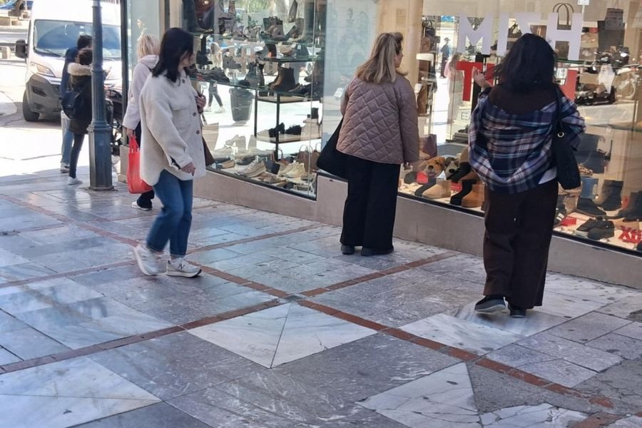 κρήτη-οι-εκπτώσεις-δεν-ζέσταναν-τα-τ-2275226