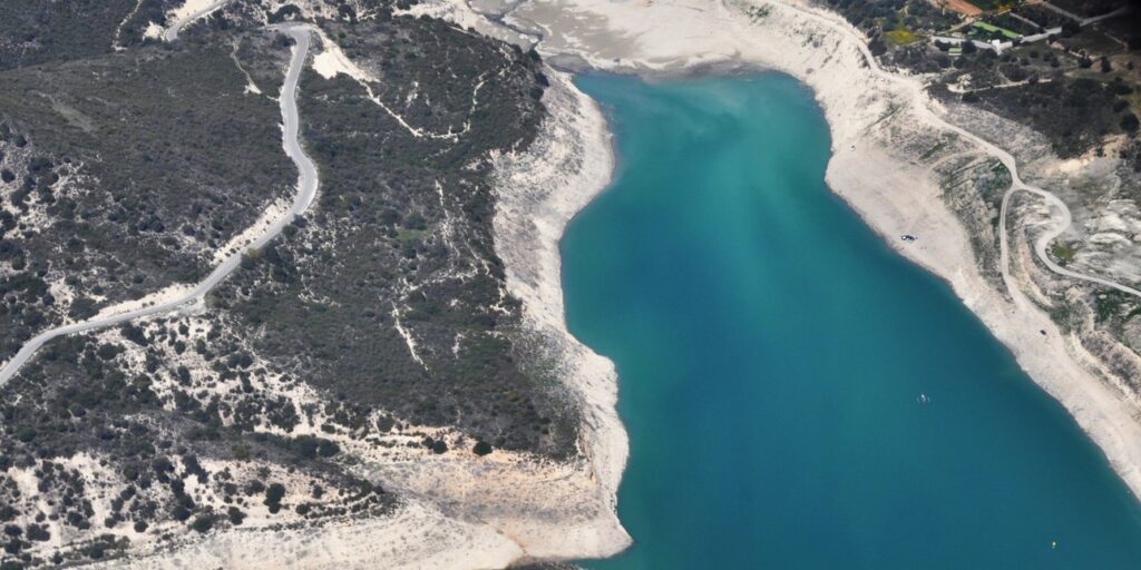 η-κύπρος-καλεί-τους-κατοίκους-να-μειώσ-2268851