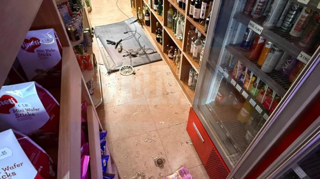 επεισοδιακή-διάρρηξη-σε-κάβα-ο-ιδιοκ-2272354