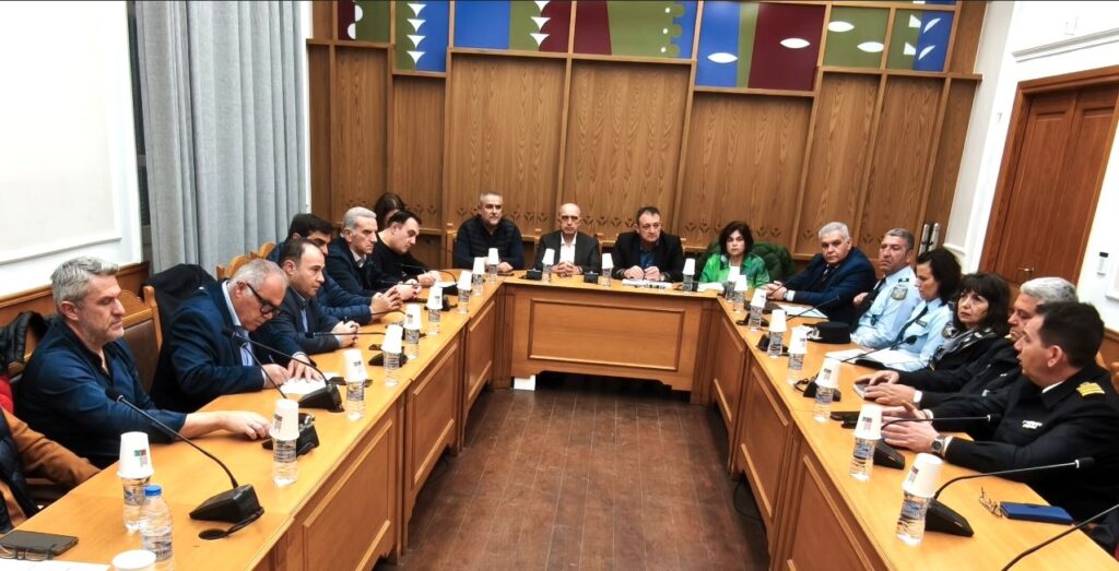 ευρεία-σύσκεψη-στην-περιφέρεια-κρήτη-2267911