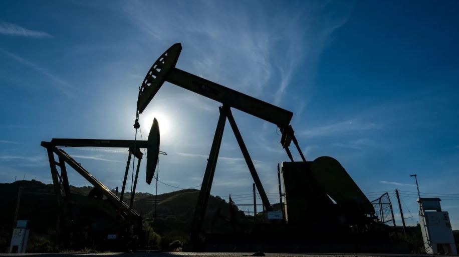 σπάει-όλα-τα-κοντέρ-η-τιμή-του-πετρελαί-2287531