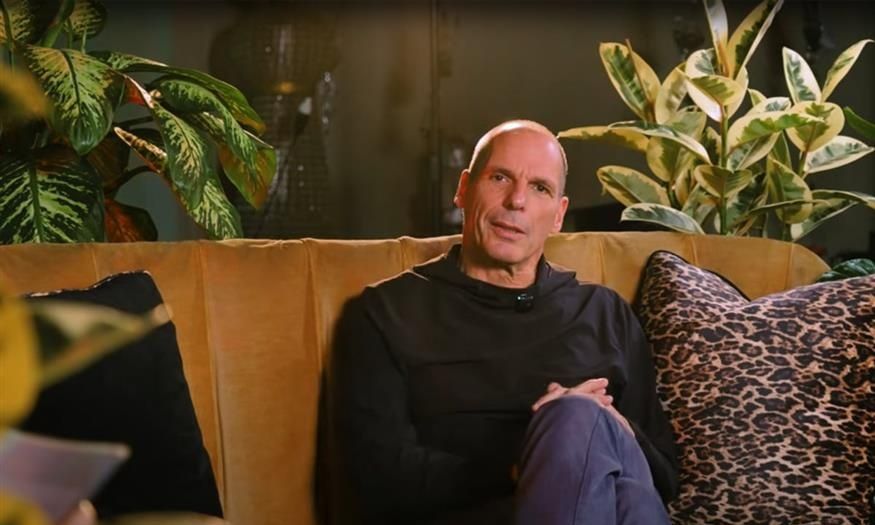 ο-γιάνης-βαρουφάκης-έγινε-techno-κομμάτι-σε-2288964