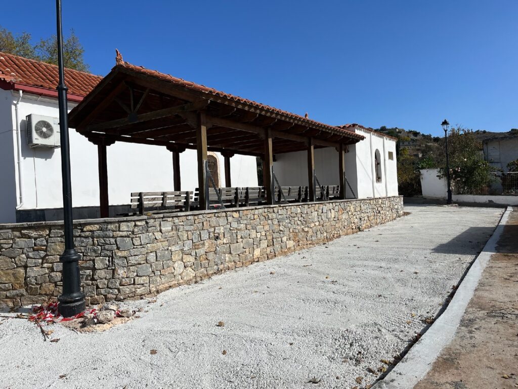 το-σαλέ-των-κεραμειών-δημοπρατείτ-2290203